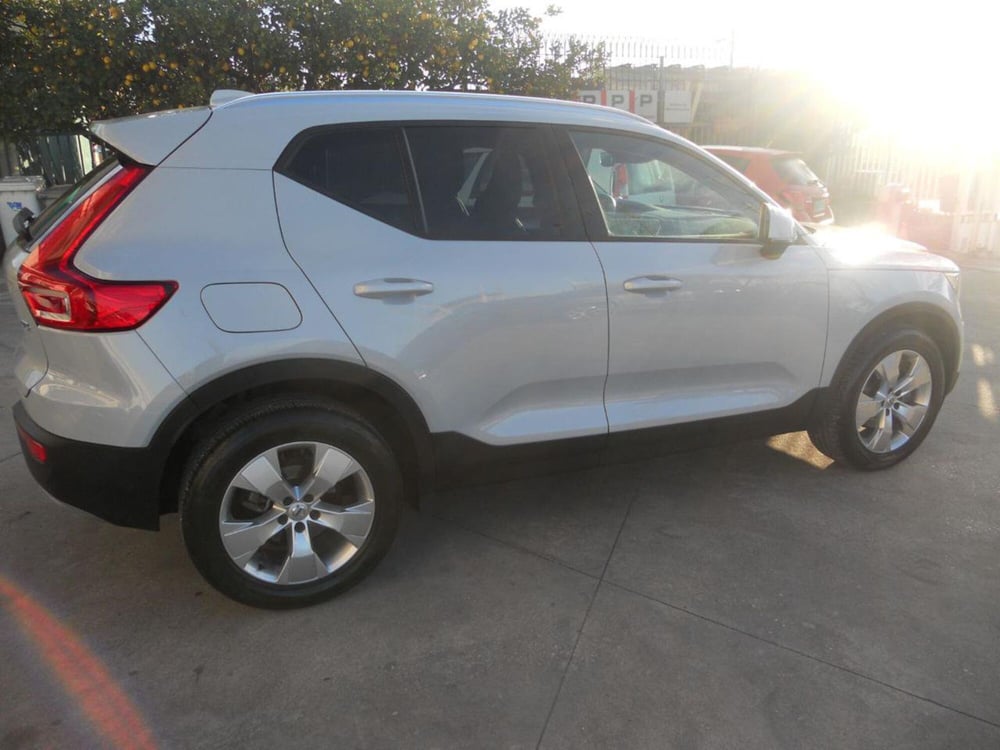 Volvo XC40 usata a Caserta (6)