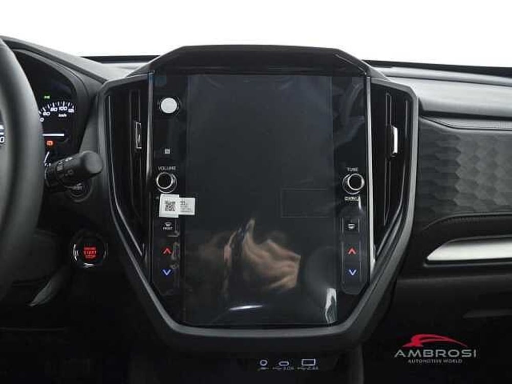Subaru Forester nuova a Perugia (13)