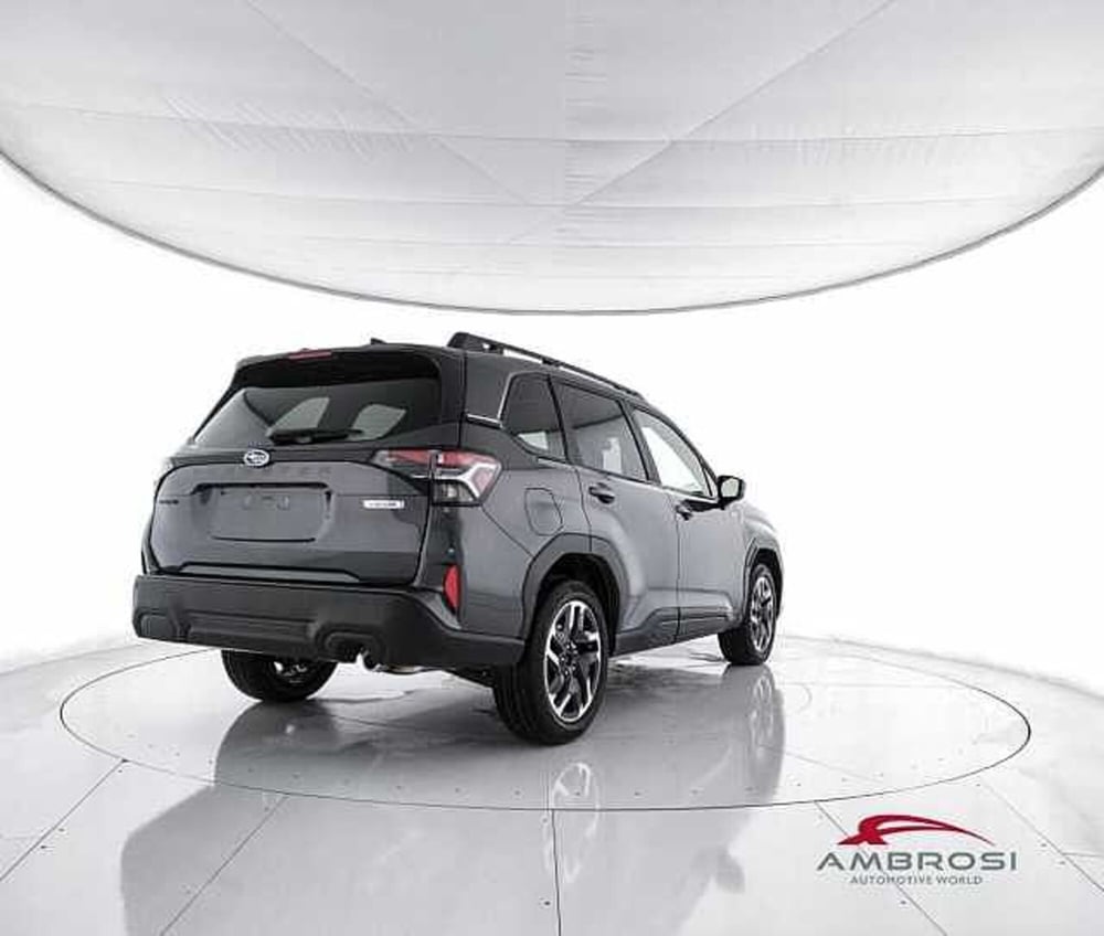 Subaru Forester nuova a Perugia (3)
