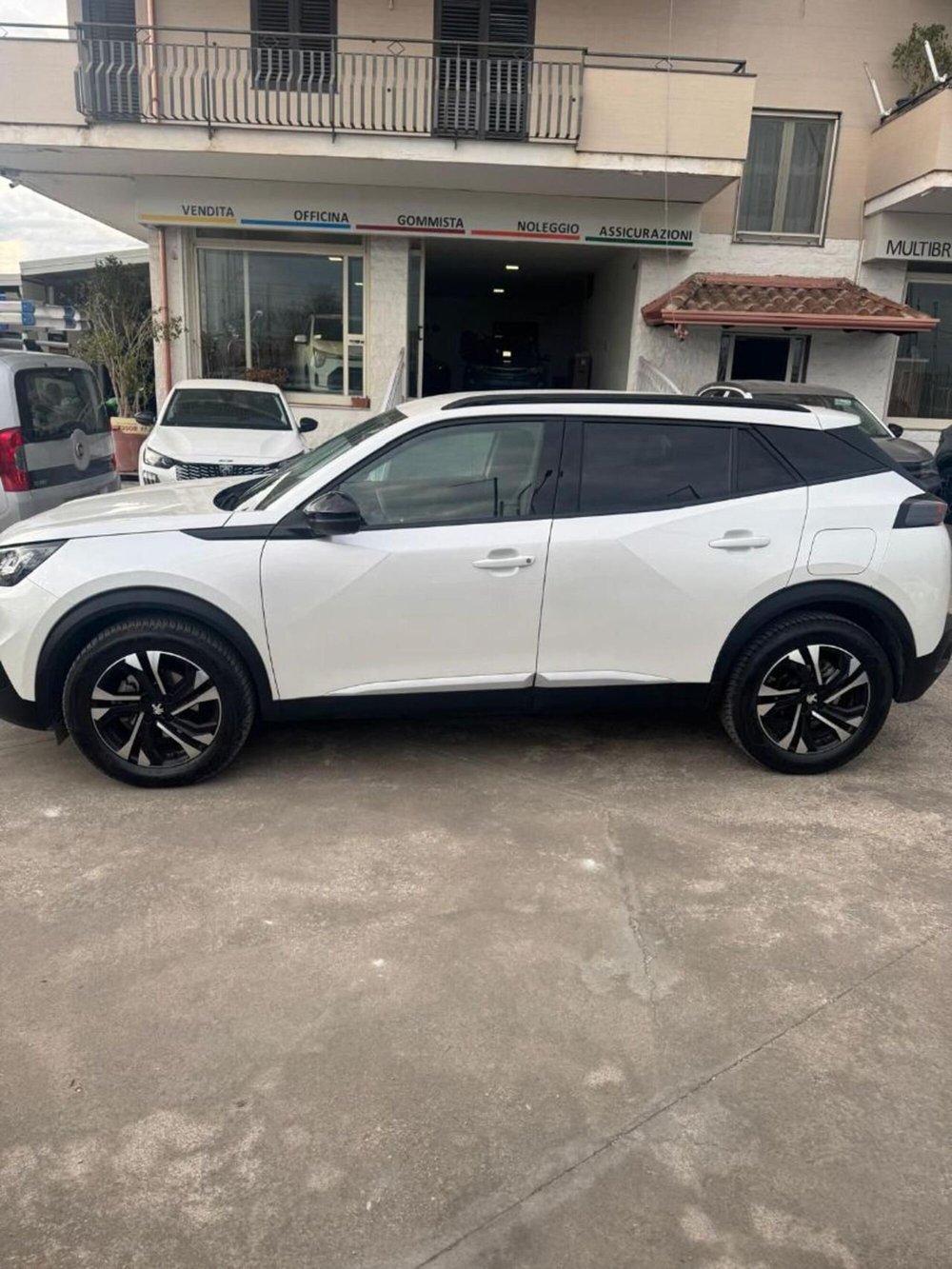 Peugeot 2008 usata a Caserta (3)