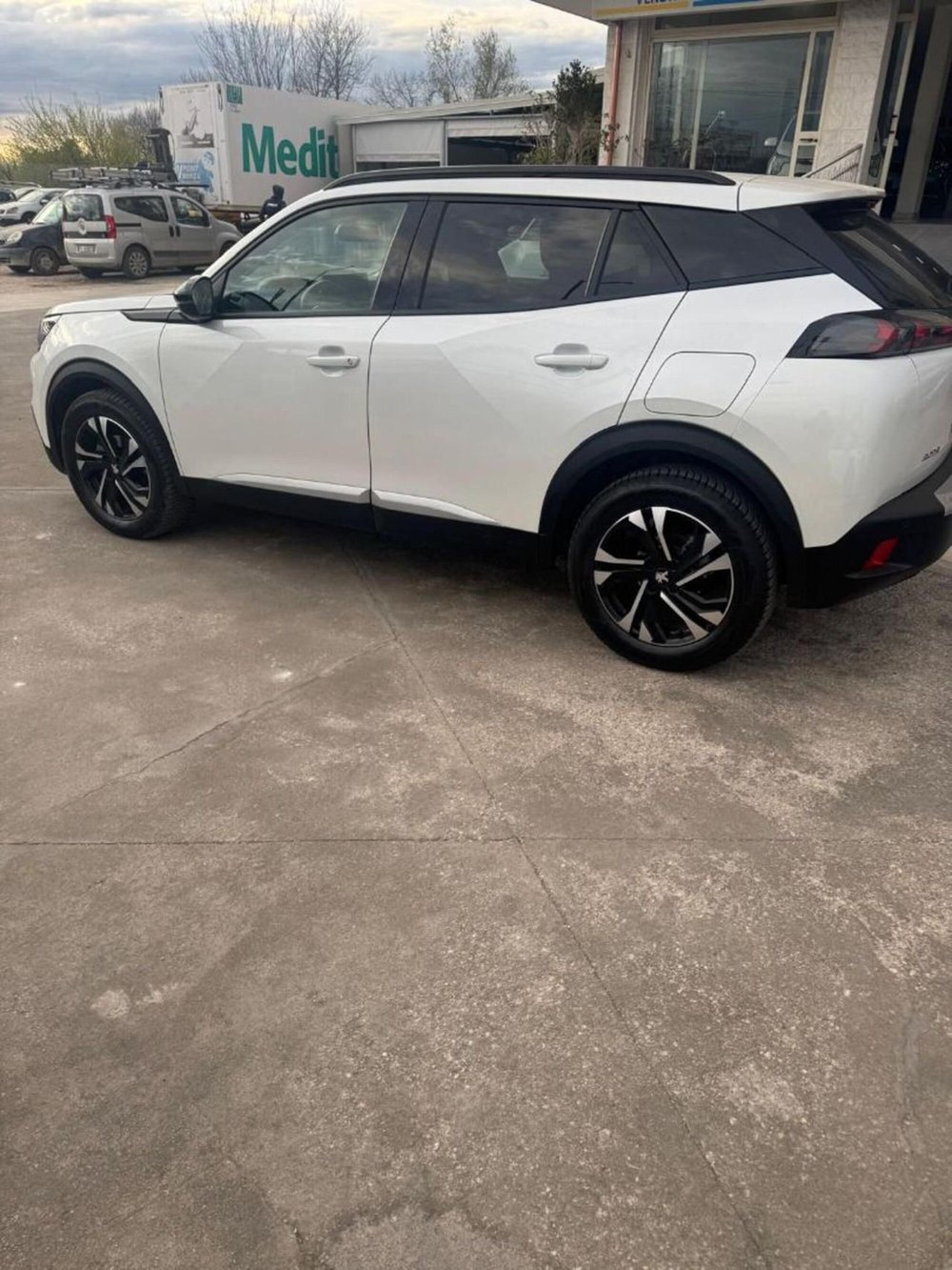 Peugeot 2008 usata a Caserta (4)