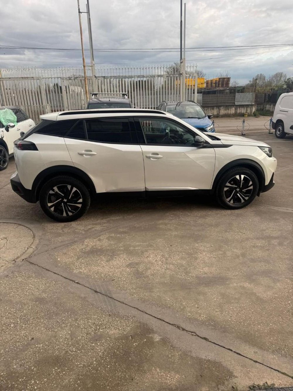 Peugeot 2008 usata a Caserta (7)