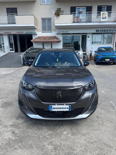 Peugeot 2008 BlueHDi 130 S&amp;S EAT8 Allure Pack del 2022 usata a Parete