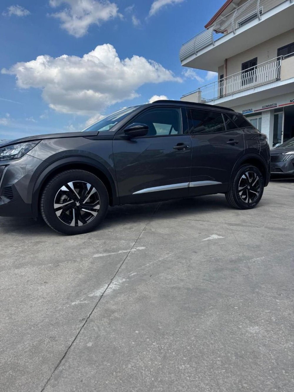 Peugeot 2008 usata a Caserta (2)