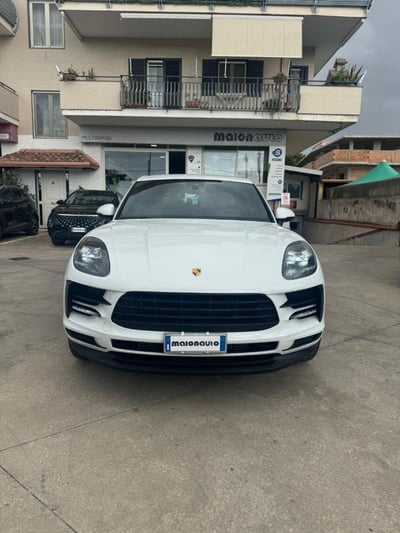 Porsche Macan 2.0 del 2019 usata a Parete