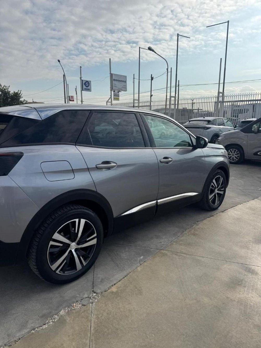 Peugeot 3008 usata a Caserta (6)