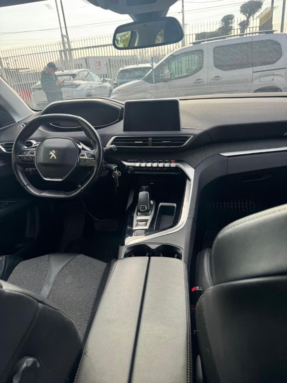 Peugeot 3008 usata a Caserta (9)
