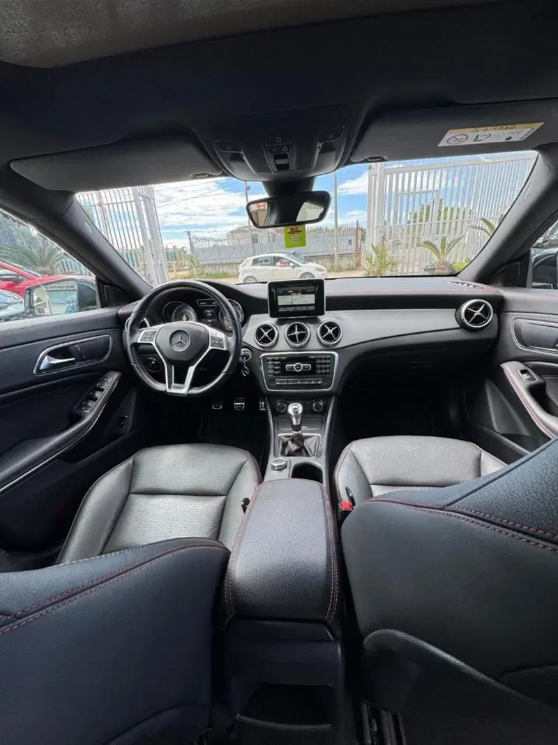 Mercedes-Benz CLA usata a Caserta (9)