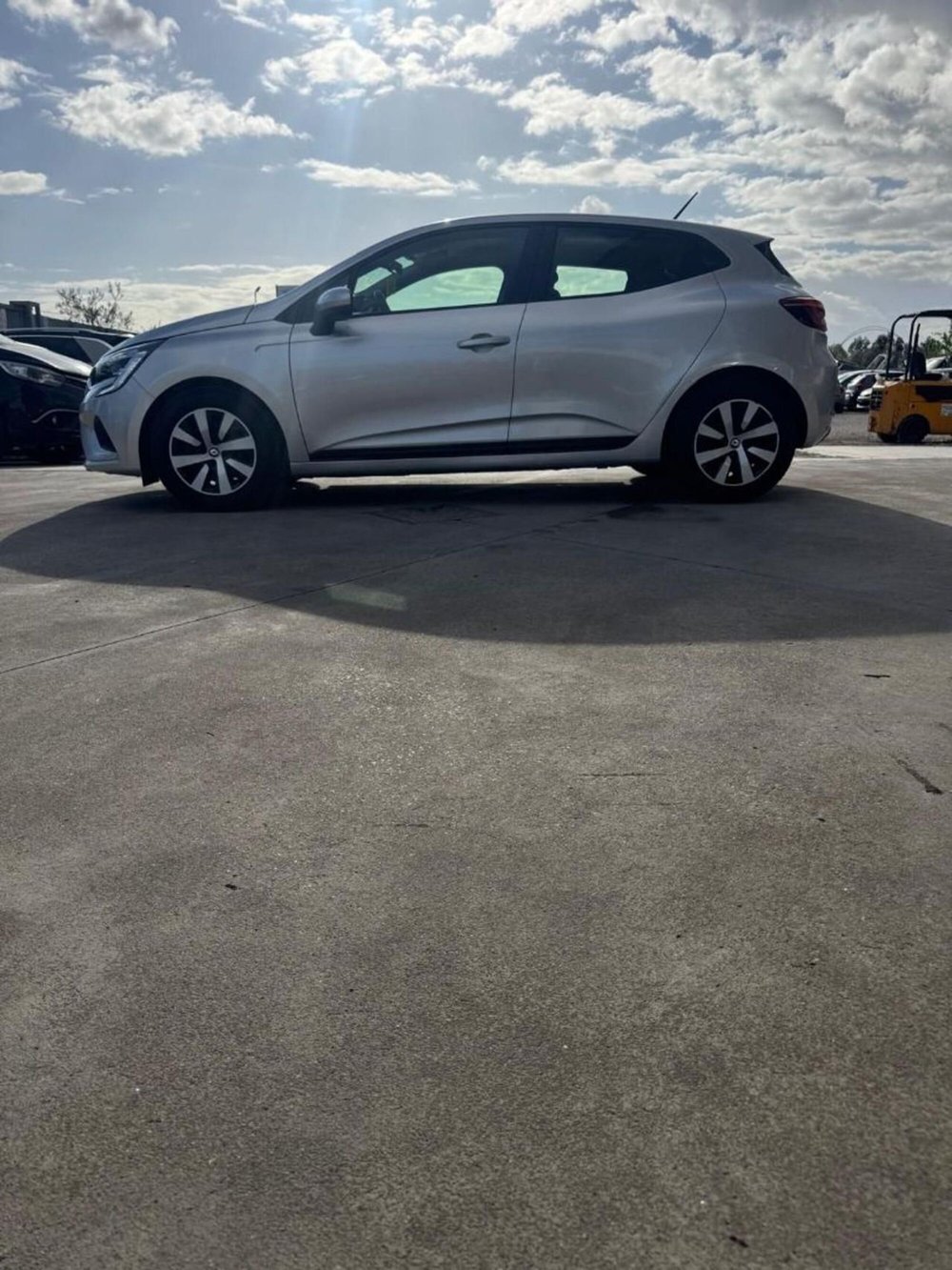 Renault Clio usata a Caserta (3)