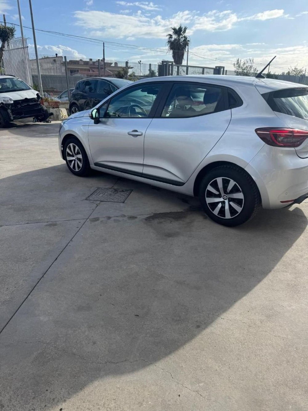 Renault Clio usata a Caserta (4)