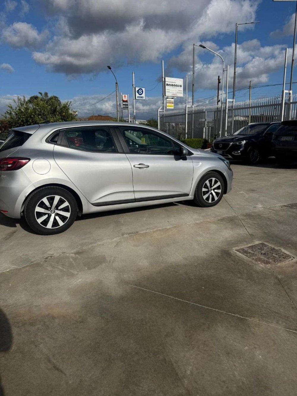 Renault Clio usata a Caserta (6)