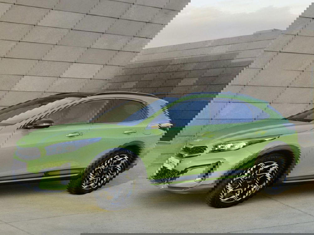 Kia XCeed nuova a Caserta