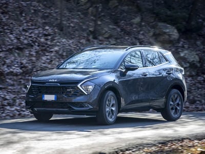 Kia Sportage 1.6 crdi mhev GT-line Plus Premium Pack awd dct nuova a Parete