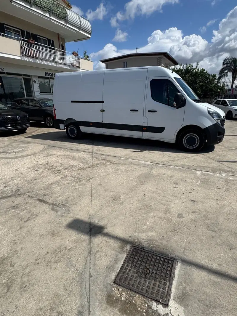 Opel Movano Furgone usata a Caserta (8)