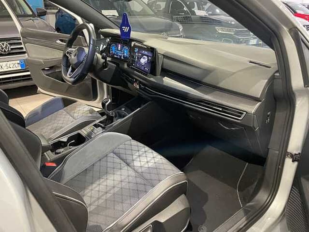 Volkswagen Golf Variant usata a Genova (11)