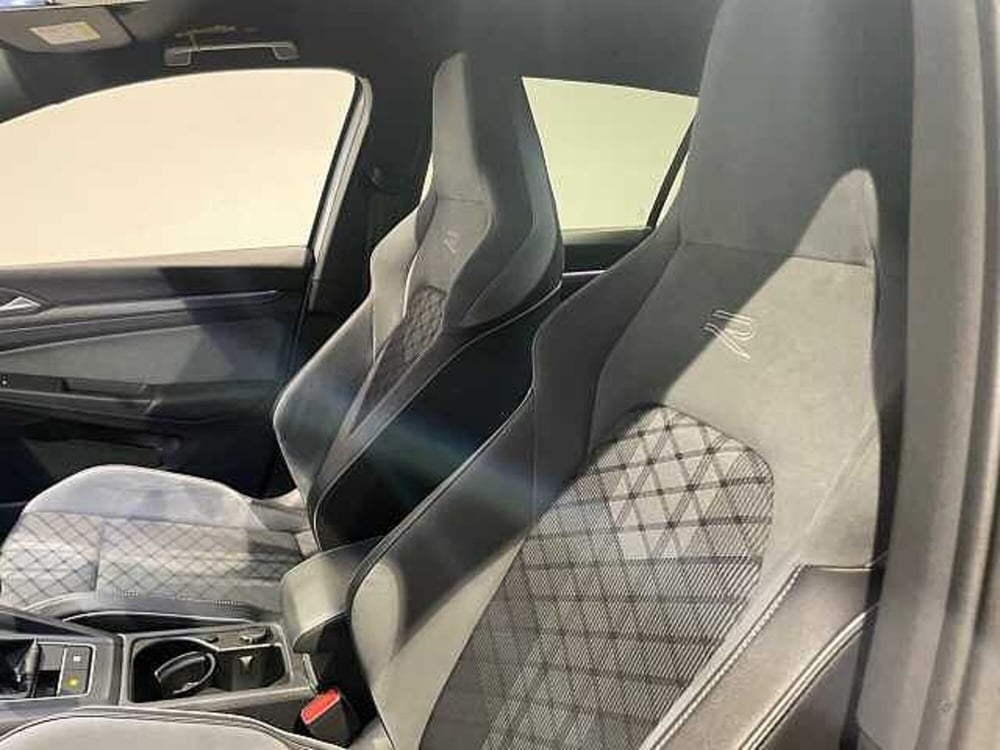 Volkswagen Golf Variant usata a Genova (9)