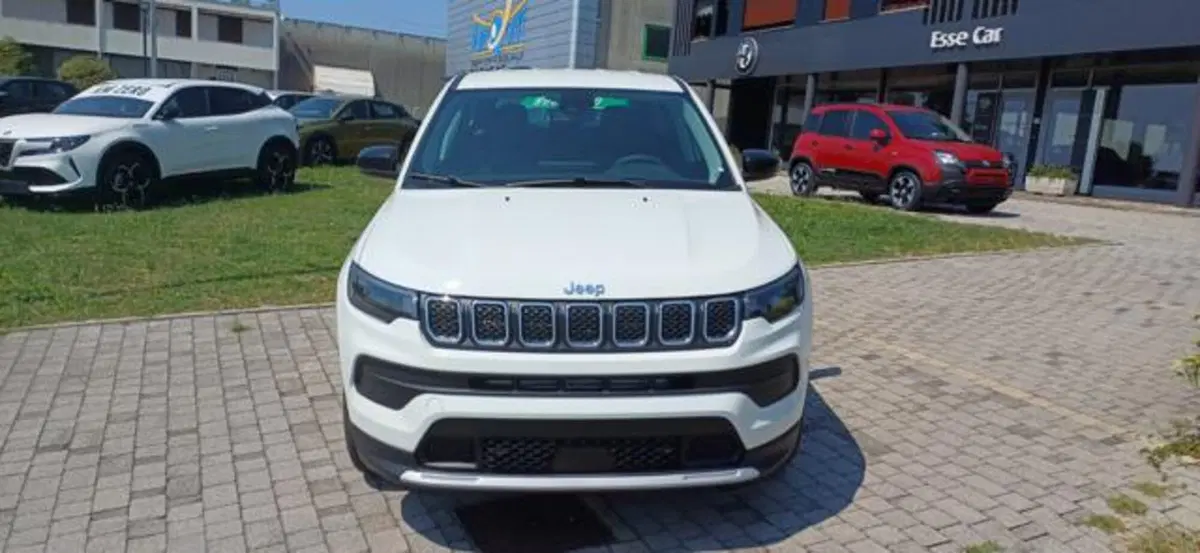 Jeep Compass nuova a Padova (7)