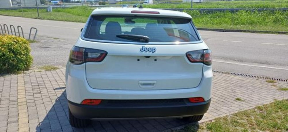 Jeep Compass nuova a Padova (8)