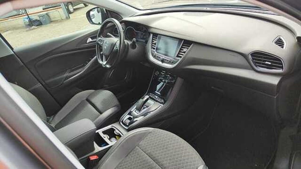 Opel Grandland X usata a Firenze (11)