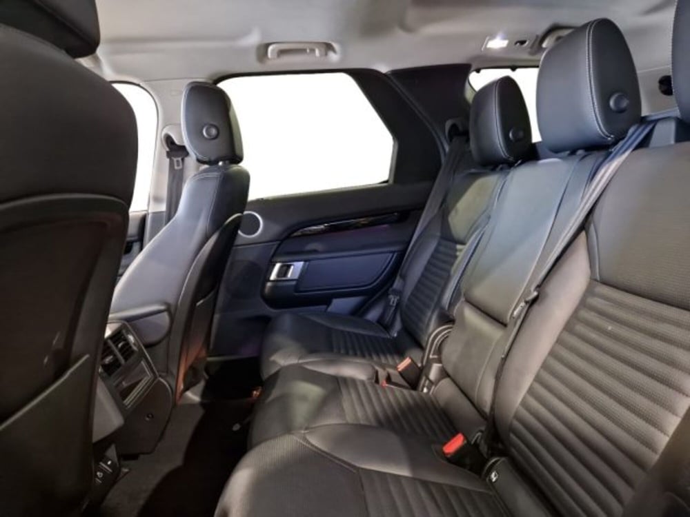 Land Rover Discovery usata a Livorno (17)