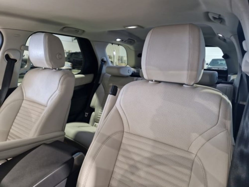 Land Rover Discovery usata a Livorno (18)