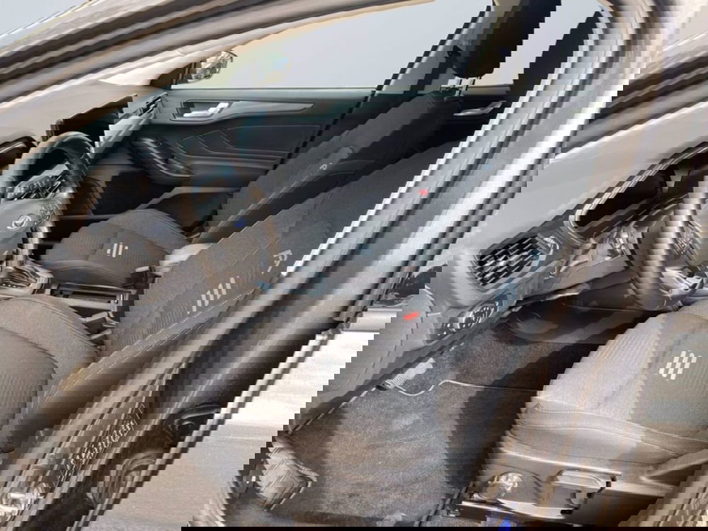 Ford Focus usata a Milano (9)