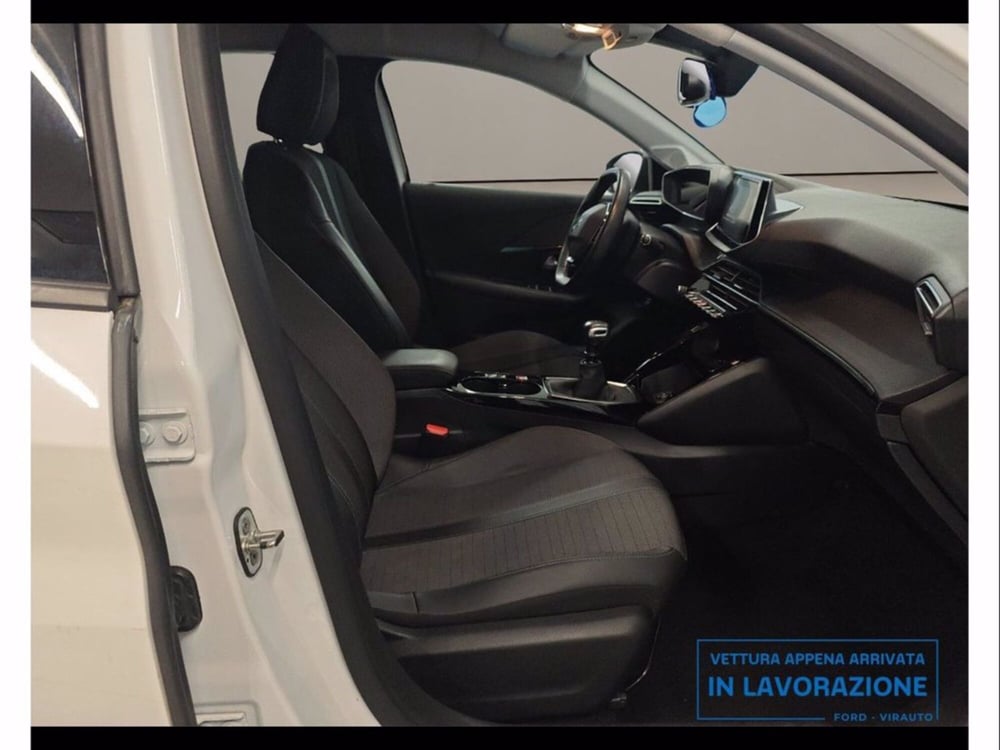 Peugeot 208 usata a Catania (14)