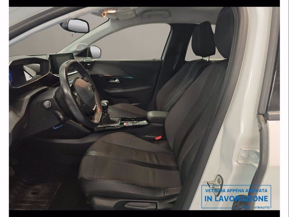 Peugeot 208 usata a Catania (9)