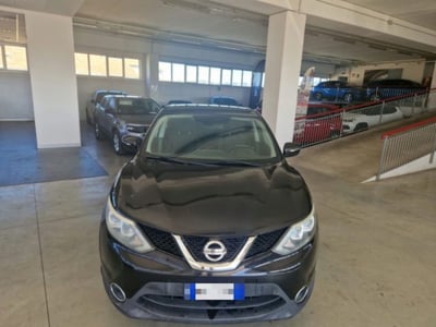 Nissan Qashqai 1.5 dCi DPF Tekna del 2014 usata a Orvieto