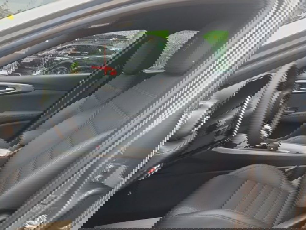 Alfa Romeo Tonale nuova a Monza e Brianza (11)