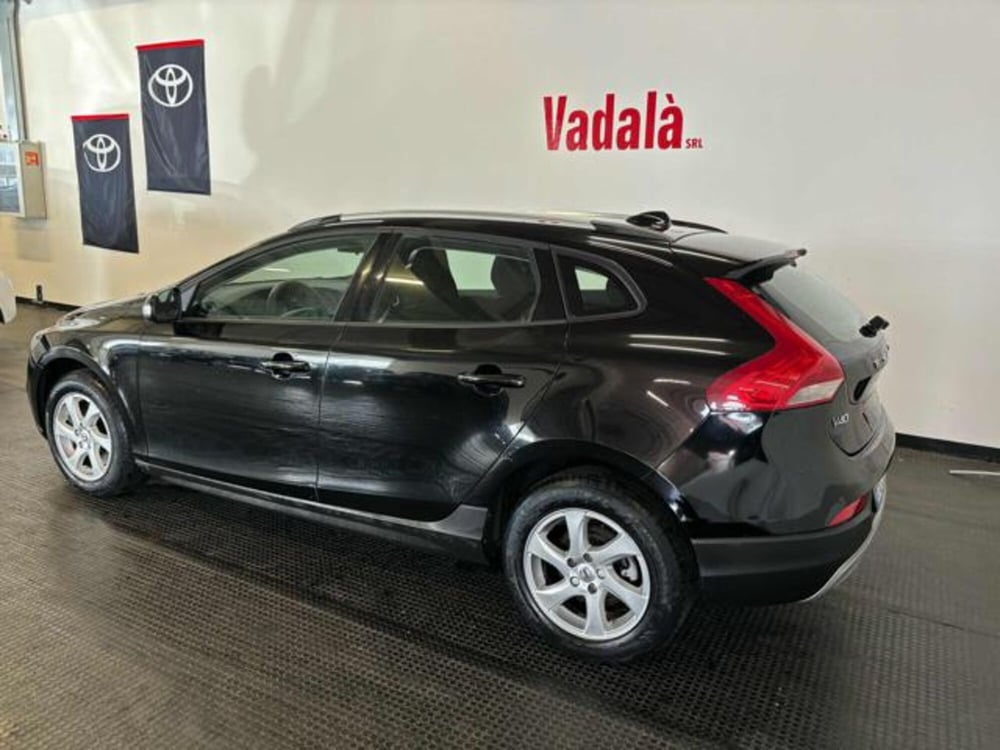 Volvo V40 Cross Country usata a Reggio Calabria (14)