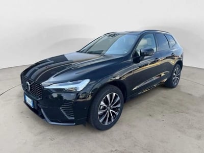 Volvo XC60 B4 automatico Plus Dark nuova a Reggio Calabria