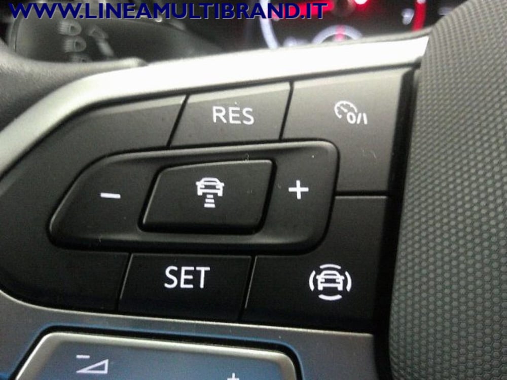 Volkswagen T-Cross usata a Piacenza (15)