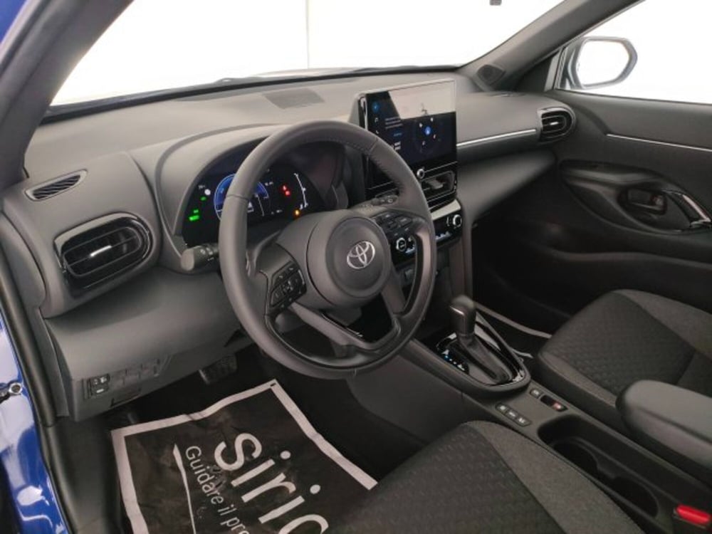Toyota Yaris Cross nuova a Teramo (13)