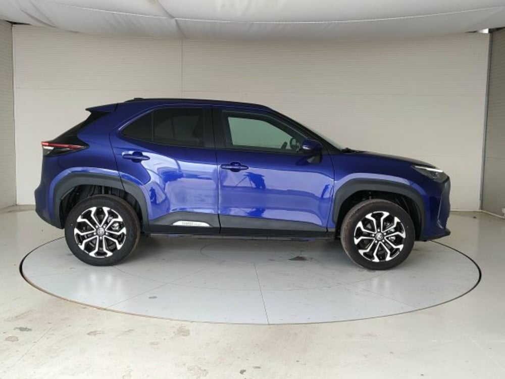 Toyota Yaris Cross nuova a Teramo (7)