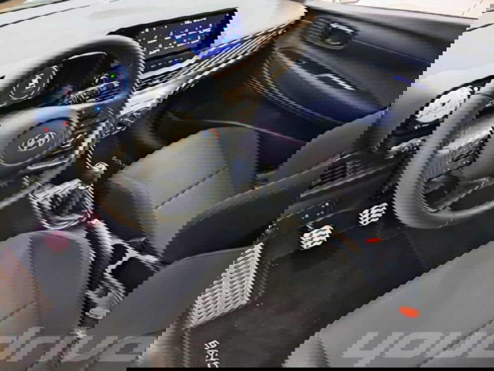 Hyundai Bayon nuova a Napoli (10)