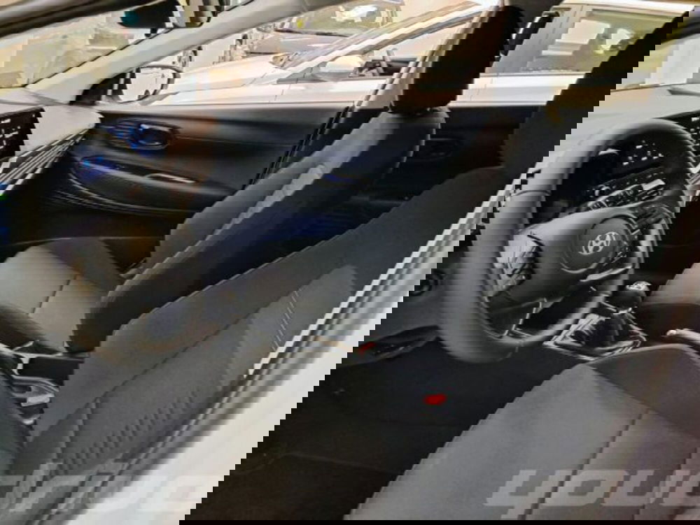 Hyundai Bayon nuova a Napoli (8)