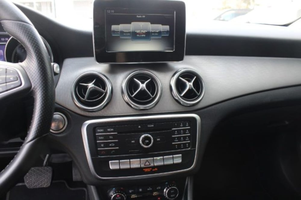 Mercedes-Benz GLA SUV usata a Lecce (15)