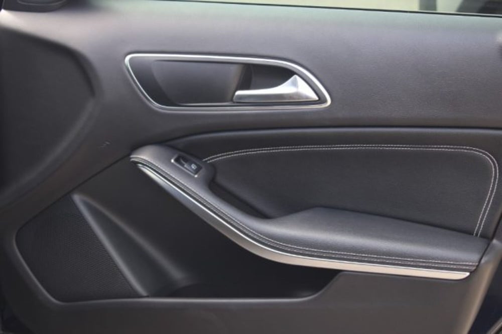Mercedes-Benz GLA SUV usata a Lecce (9)