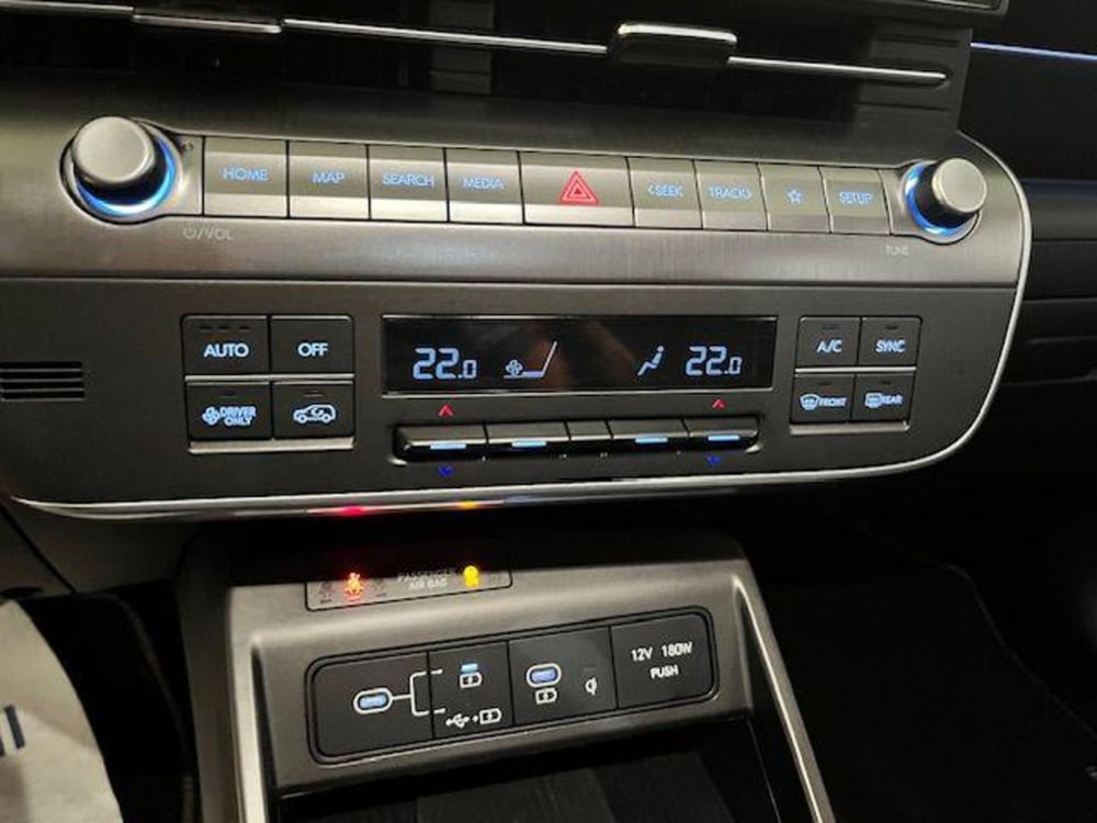 Hyundai Kona usata a Verbano Cusio Ossola (16)