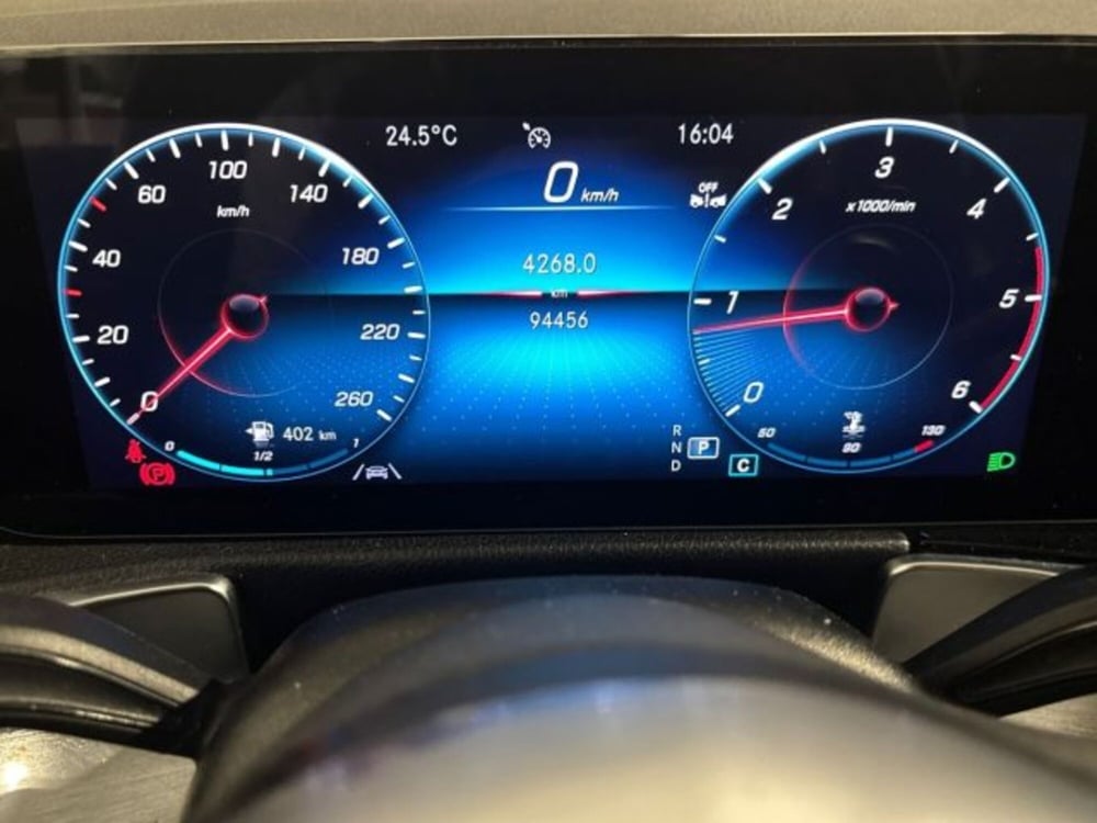 Mercedes-Benz GLB usata a Bologna (13)