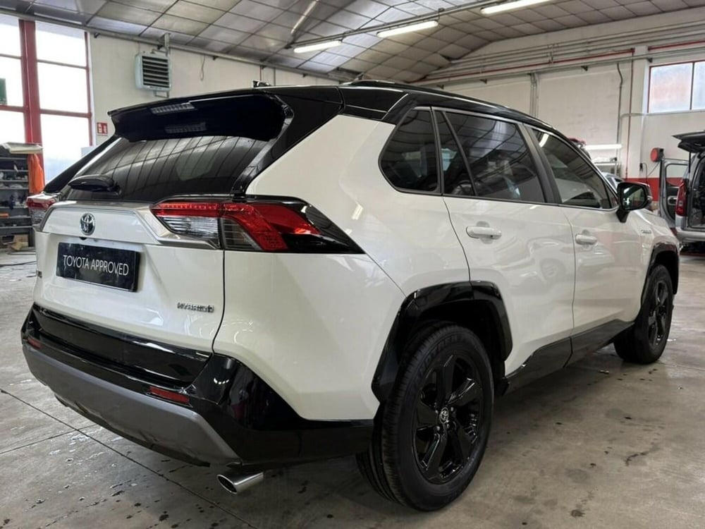 Toyota Rav4 usata a Monza e Brianza (7)