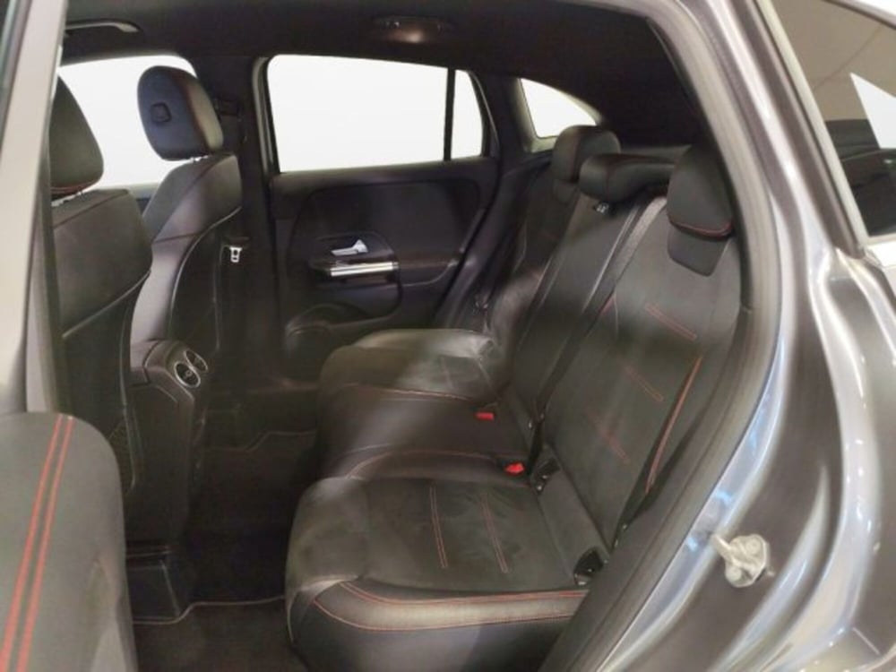 Mercedes-Benz GLA SUV usata a Modena (12)