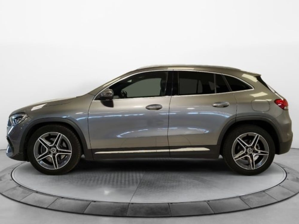 Mercedes-Benz GLA SUV usata a Modena (3)