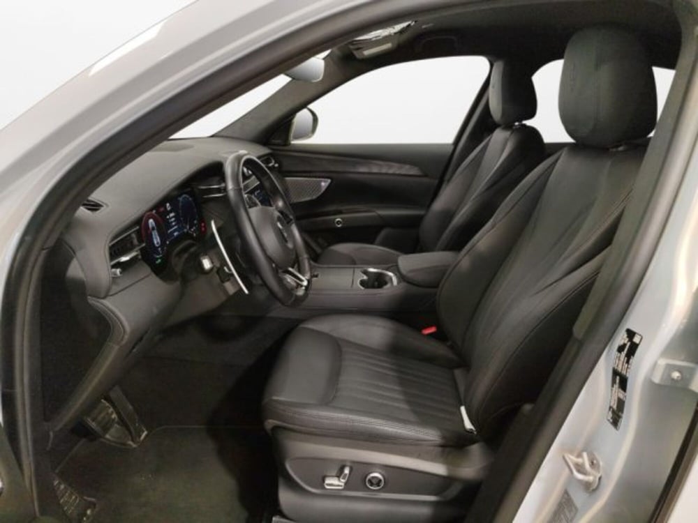 Maserati Grecale usata a Modena (11)