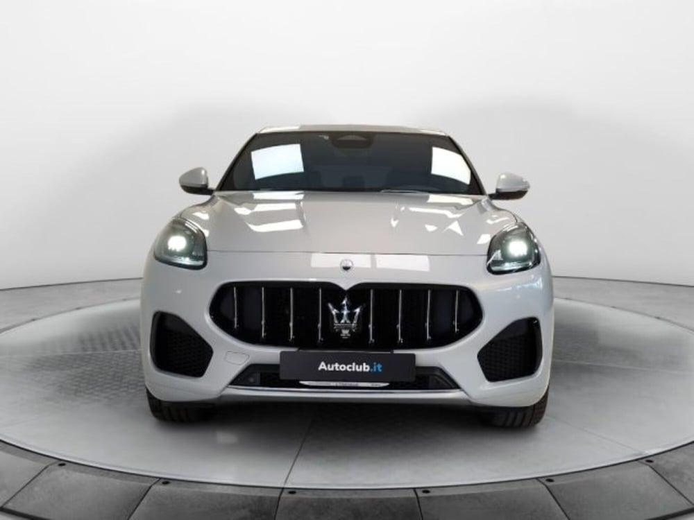 Maserati Grecale usata a Modena (17)