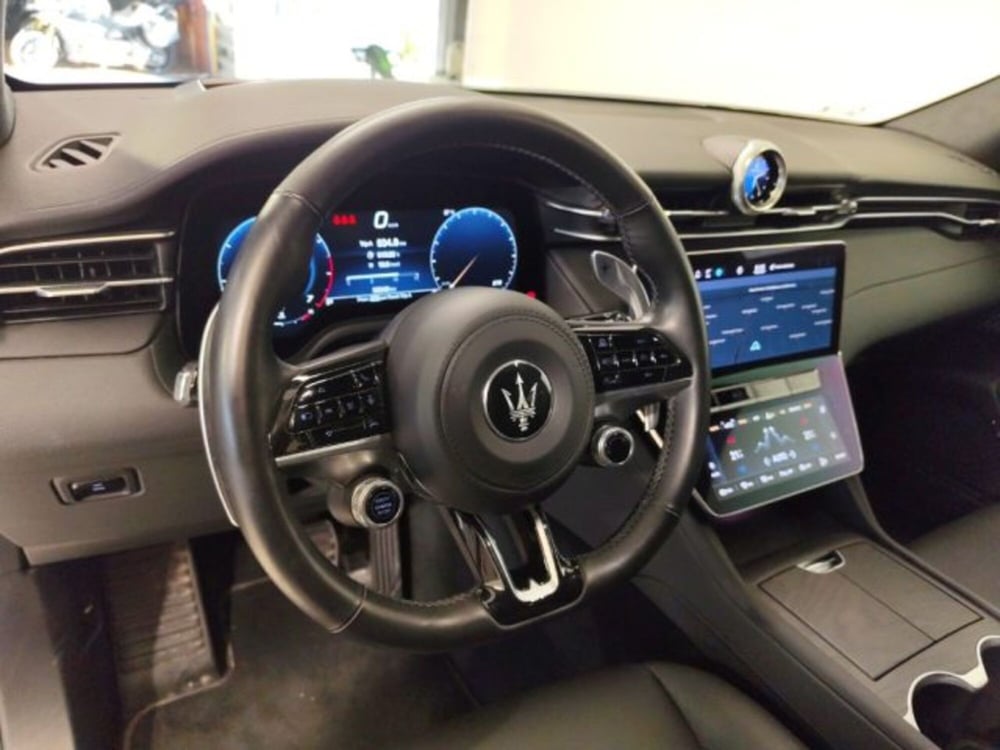 Maserati Grecale usata a Modena (6)