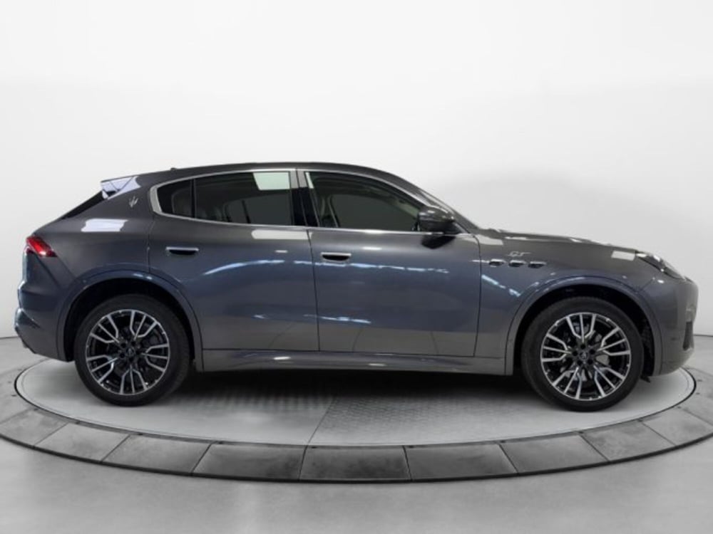Maserati Grecale usata a Modena (4)