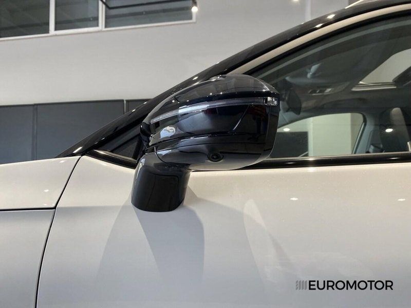 Omoda Omoda 5 nuova a Bari (12)