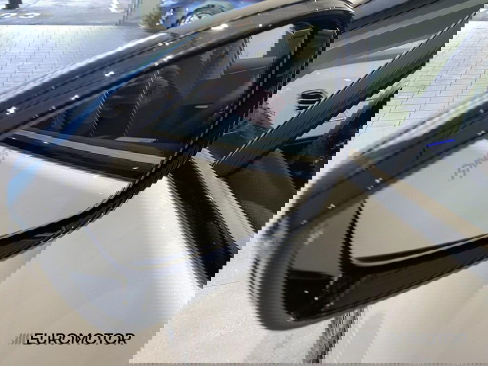 Omoda Omoda 5 nuova a Bari (13)